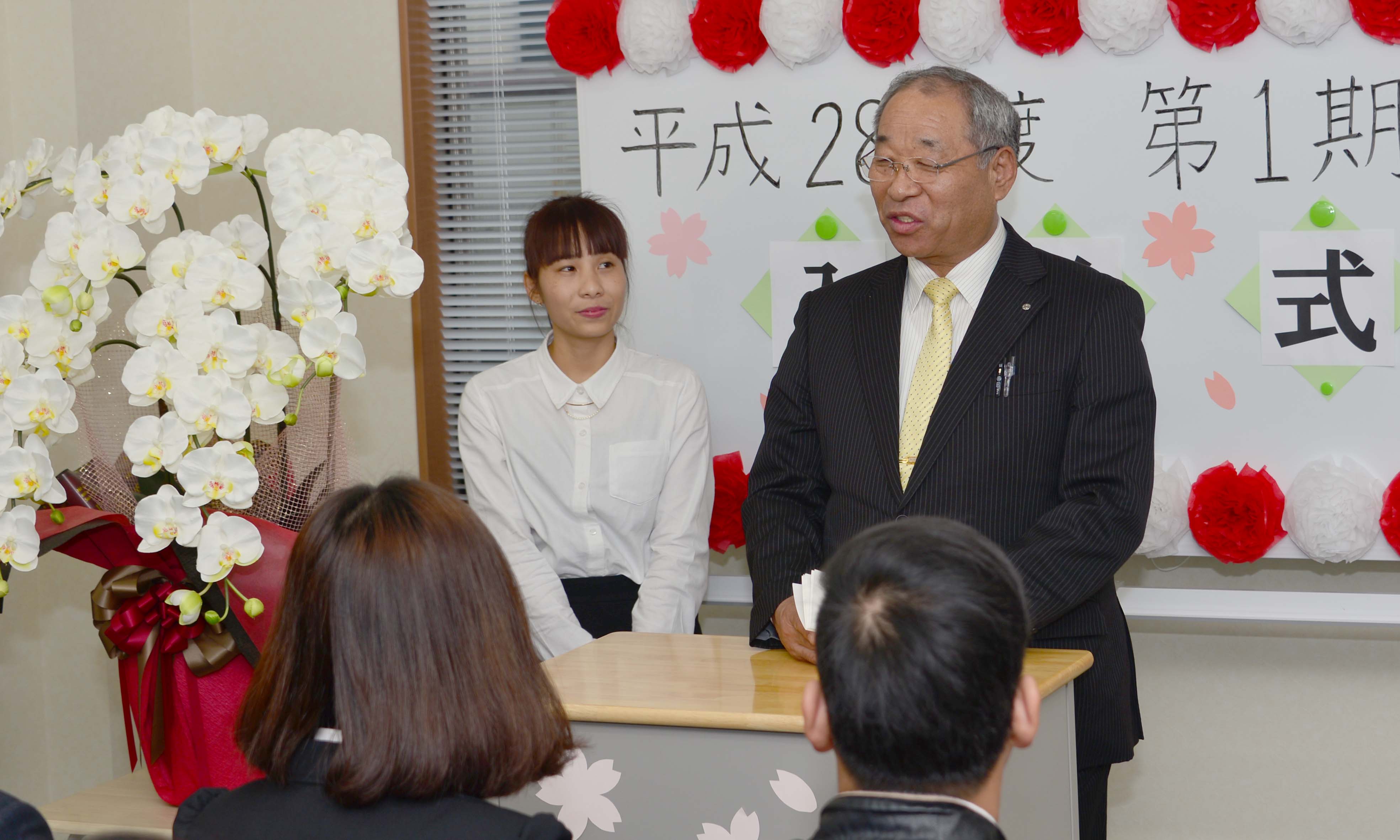 山幸日本語学校入学式の写真1