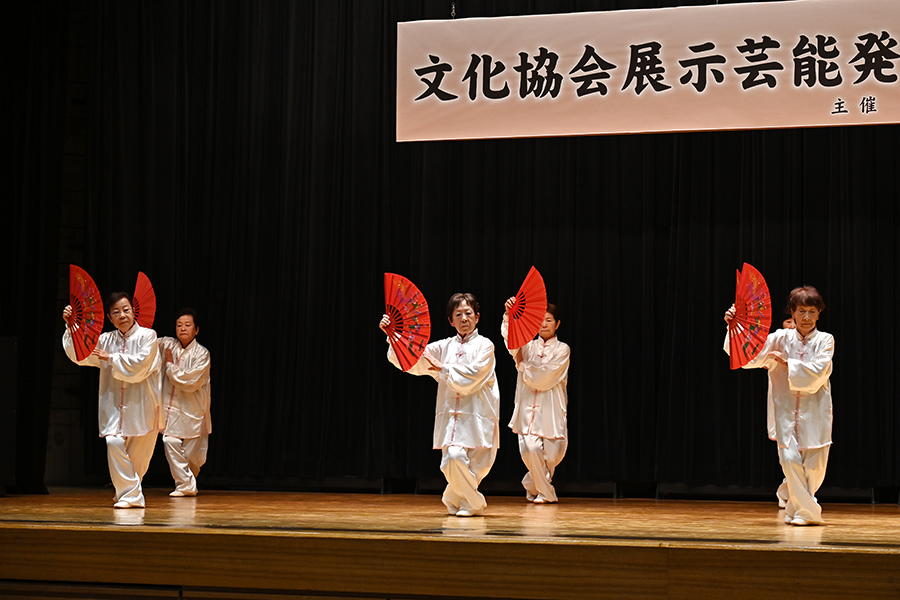 町長活動記録（R041210 文化協会展示芸能発表会）03