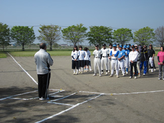 春季ソフトボール大会の画像