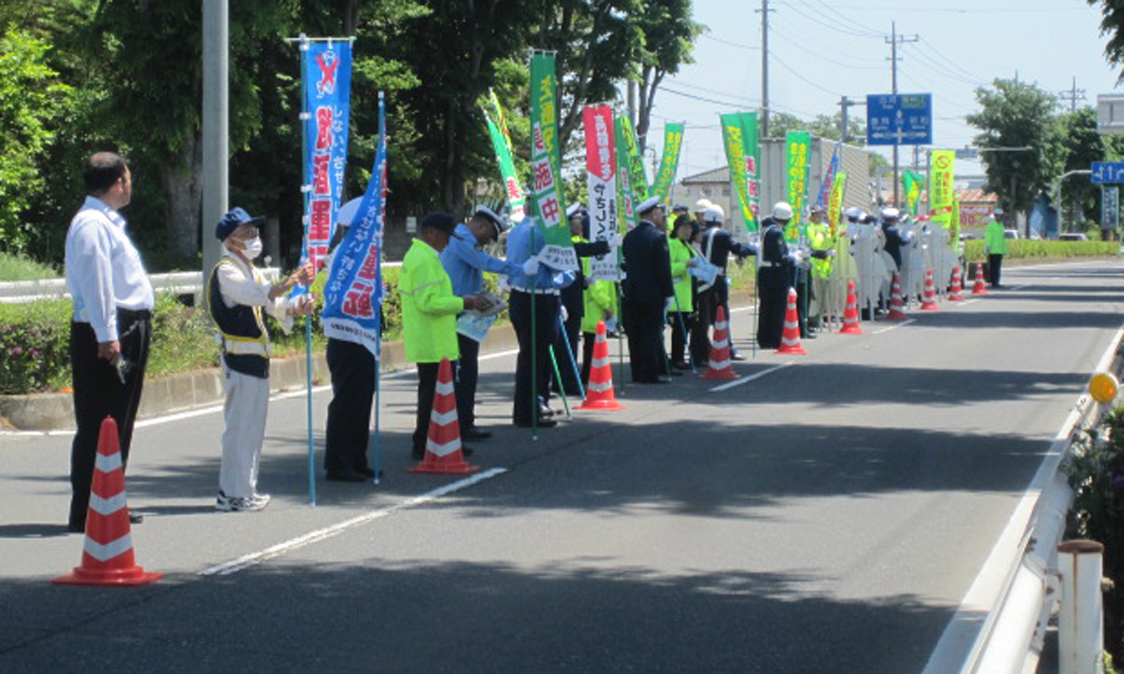 春の全国交通安全運動2の写真