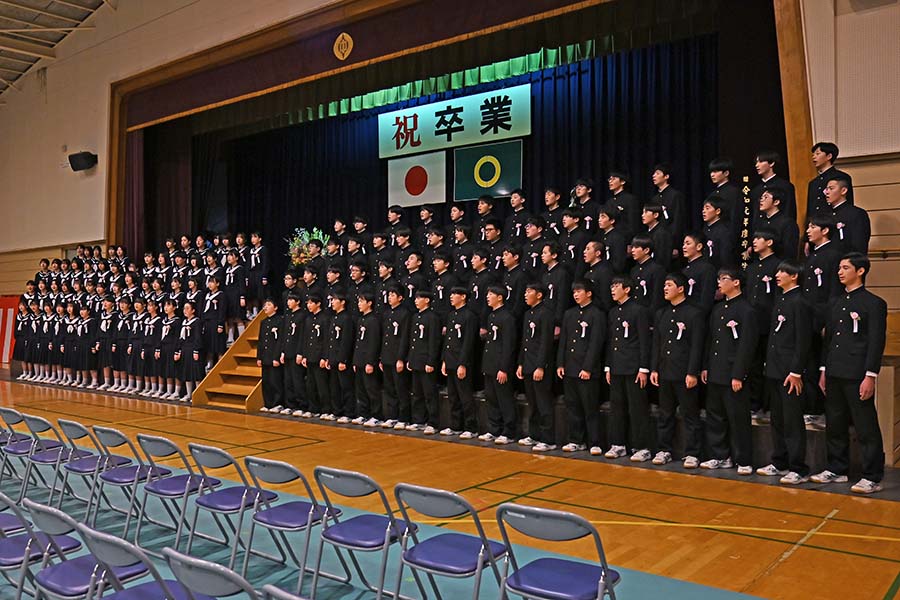 町長フォトニュース（20250313_板倉中学校卒業式）03