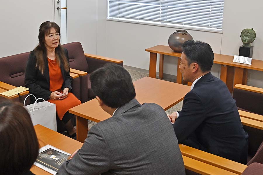 町長フォトニュース（20250404_行政相談委員来庁）02
