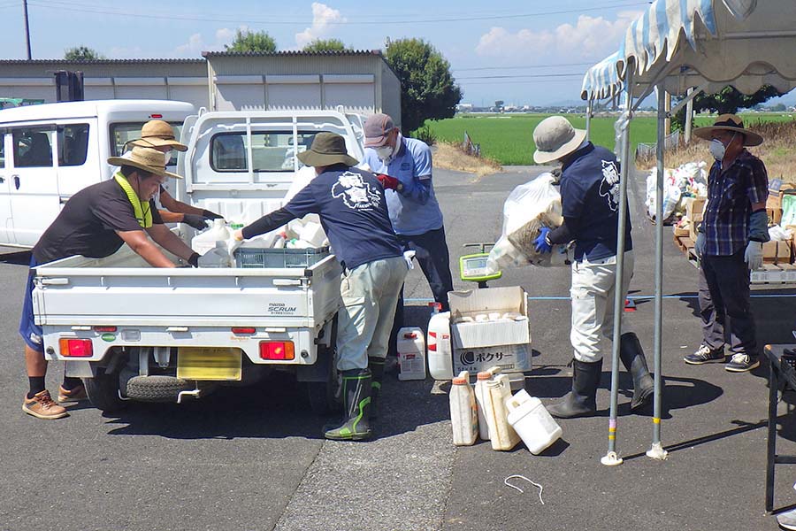 町長フォトニュース(20250819_農業用塩化ビニール系廃資材収集リサイクル)04