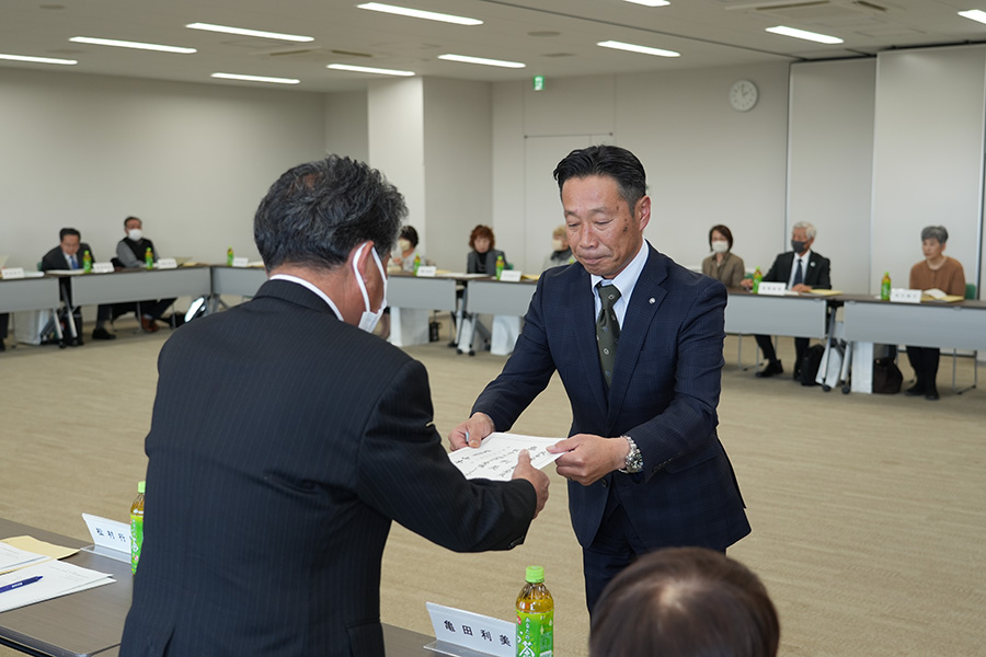 町長フォトニュース(20251201_民生委員委嘱状伝達式)01