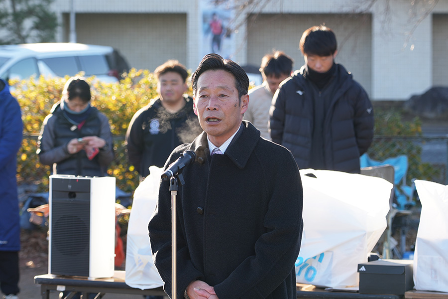 町長フォトニュース（20260101_板倉SC蹴初式）01