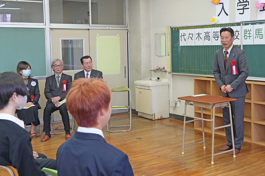 町長フォトニュース（20260412_代々木高等学校群馬板倉キャンパス入学式）01