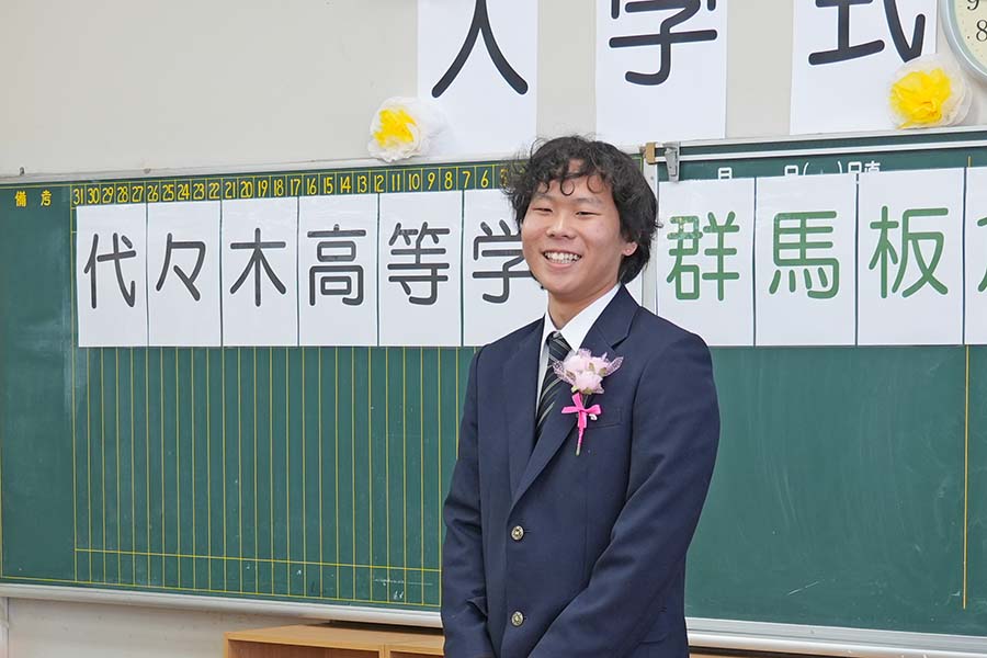町長フォトニュース（20260412_代々木高等学校群馬板倉キャンパス入学式）02