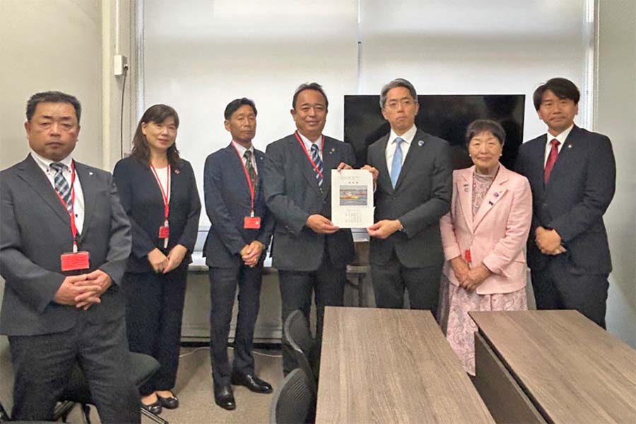 町長フォトニュース（20261022_渡良瀬遊水地の治水事業促進に関する4市2町首長による要望活動）02
