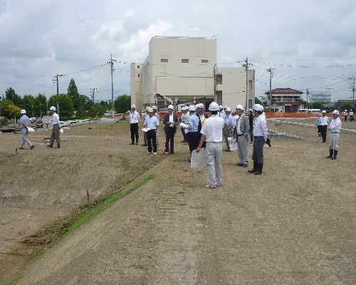 庁舎建設委員会（現地調査）