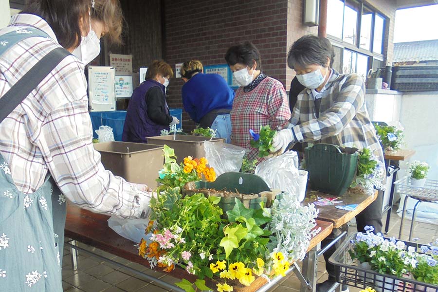 20241121_02（ハンギングバスケット教室）