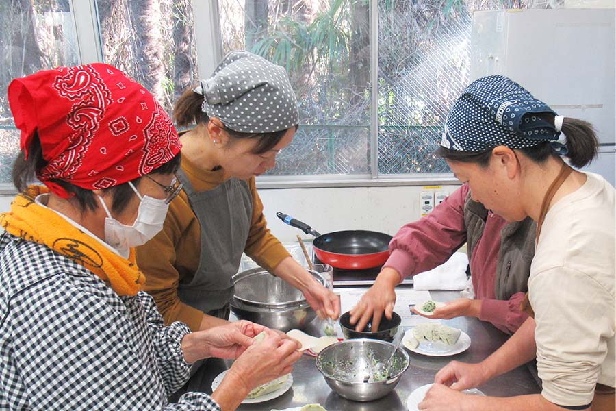 20241129_01（冬の薬膳ぎょうざ作り教室）