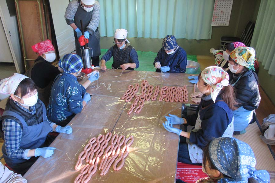 20241222_02（本格的ソーセージ作り教室）