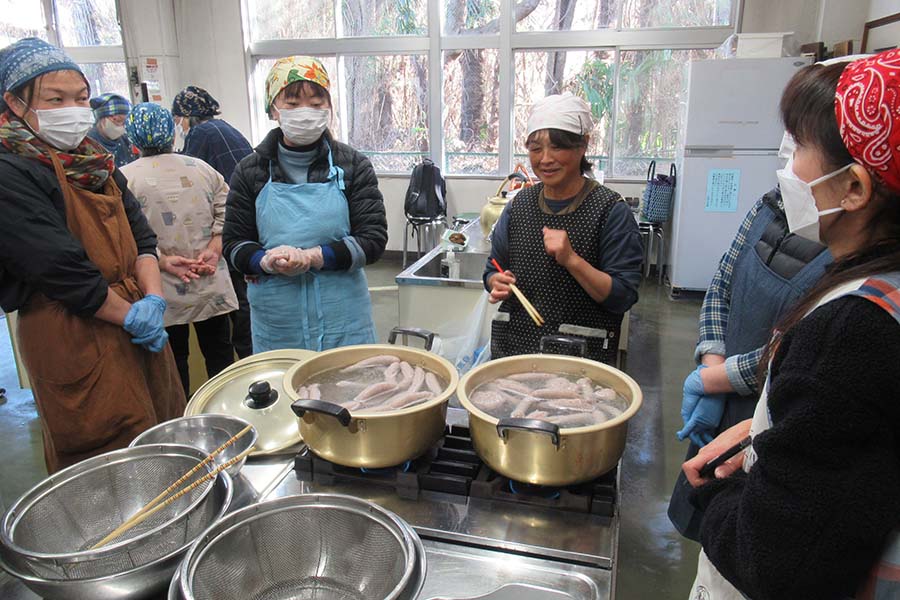 20241222_03（本格的ソーセージ作り教室）