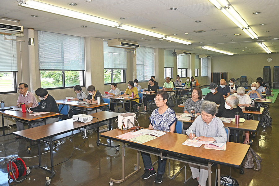 いたくらトピックス（20250626_健康の鉄人教室3　避難所体験防災教室）01